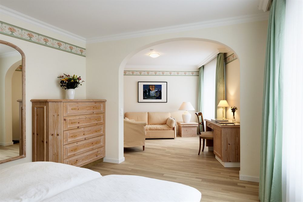 Kunsthotel Linde Garni 아인지델른 외부 사진